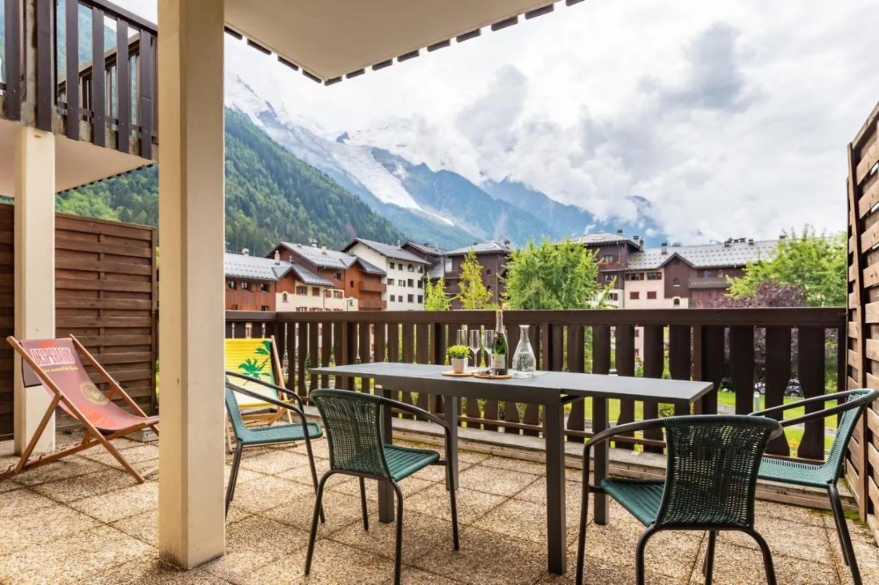 Apart City Center Mt Blanc View + Free Parking Chamonix 0*,